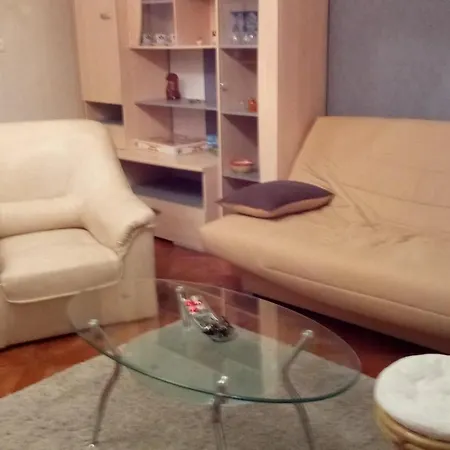 A L'ombre De La Cascade Apartment