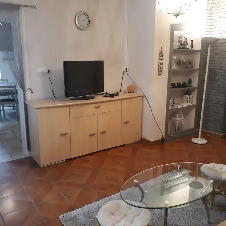 A L'ombre De La Cascade Apartment Lemberg